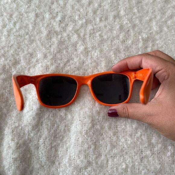 Vitamin Water Orange Sunglasses - Picture 4 of 8